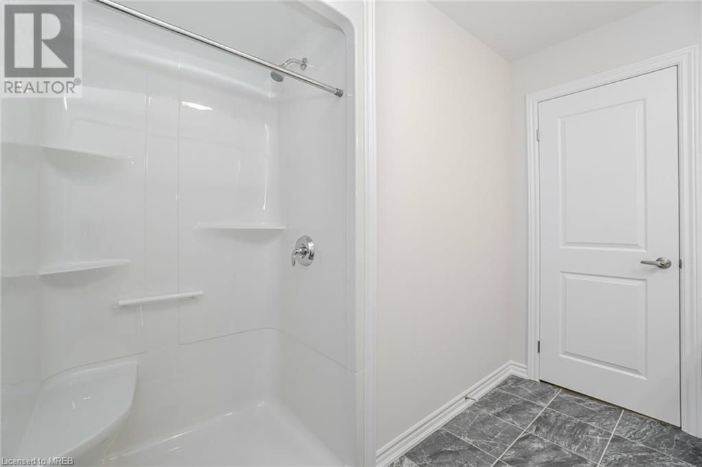 73 Renfrew Trail, Welland, Ontario  L3C 0K2 - Photo 36 - 40539558