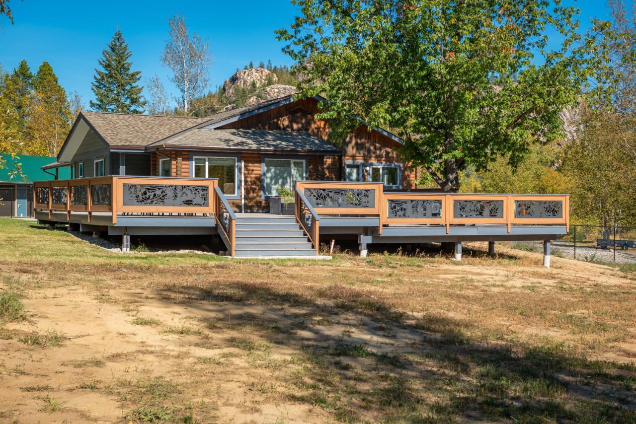 340 Sahlstrom Road, Castlegar, British Columbia  V1N 3N2 - Photo 57 - 2474926