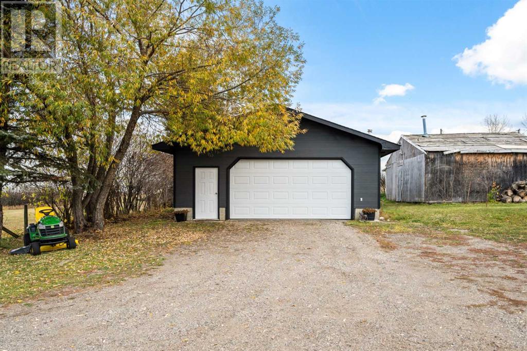 290099 1016 Drive E, Rural Foothills County, Alberta  T1S 1A2 - Photo 4 - A2088806