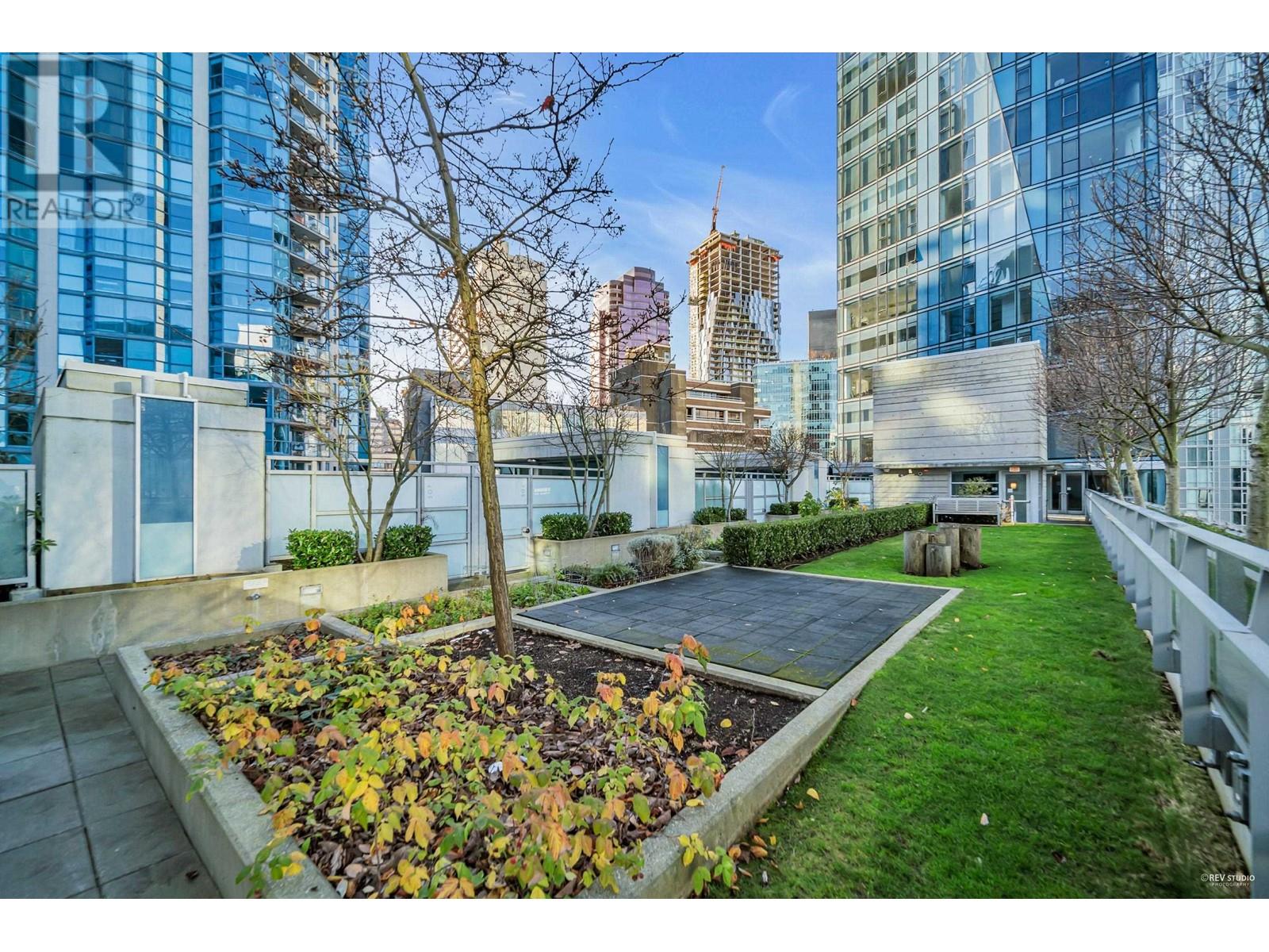 1801 1499 W Pender Street, Vancouver, British Columbia  V6G 0A7 - Photo 35 - R2849373