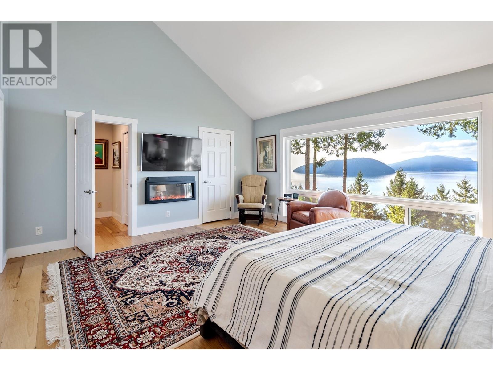 70 Sweetwater Place, Lions Bay, British Columbia  V0N 2E0 - Photo 15 - R2849376