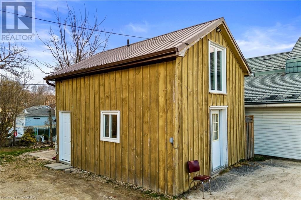 4 Elora Street N, Harriston, Ontario  N0G 1Z0 - Photo 5 - 40536505