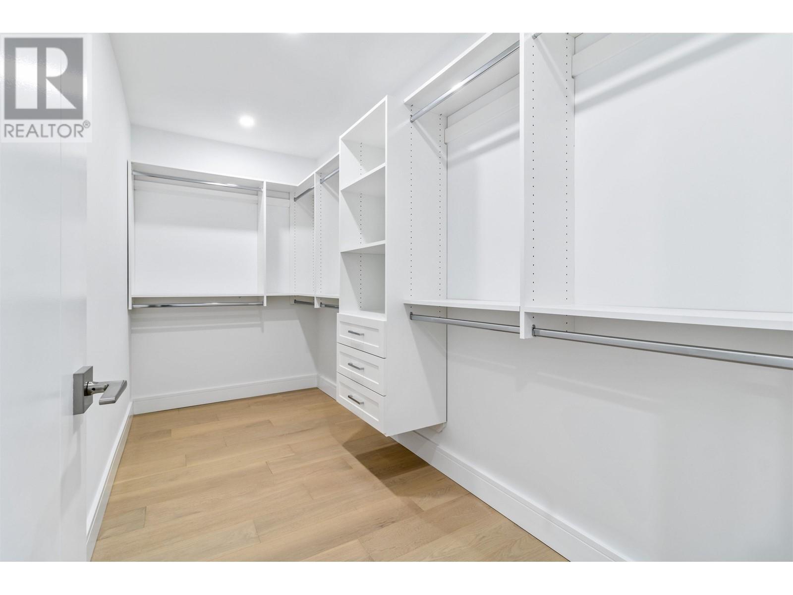 813 Regan Avenue, Coquitlam, British Columbia  V3J 3A7 - Photo 35 - R2849459