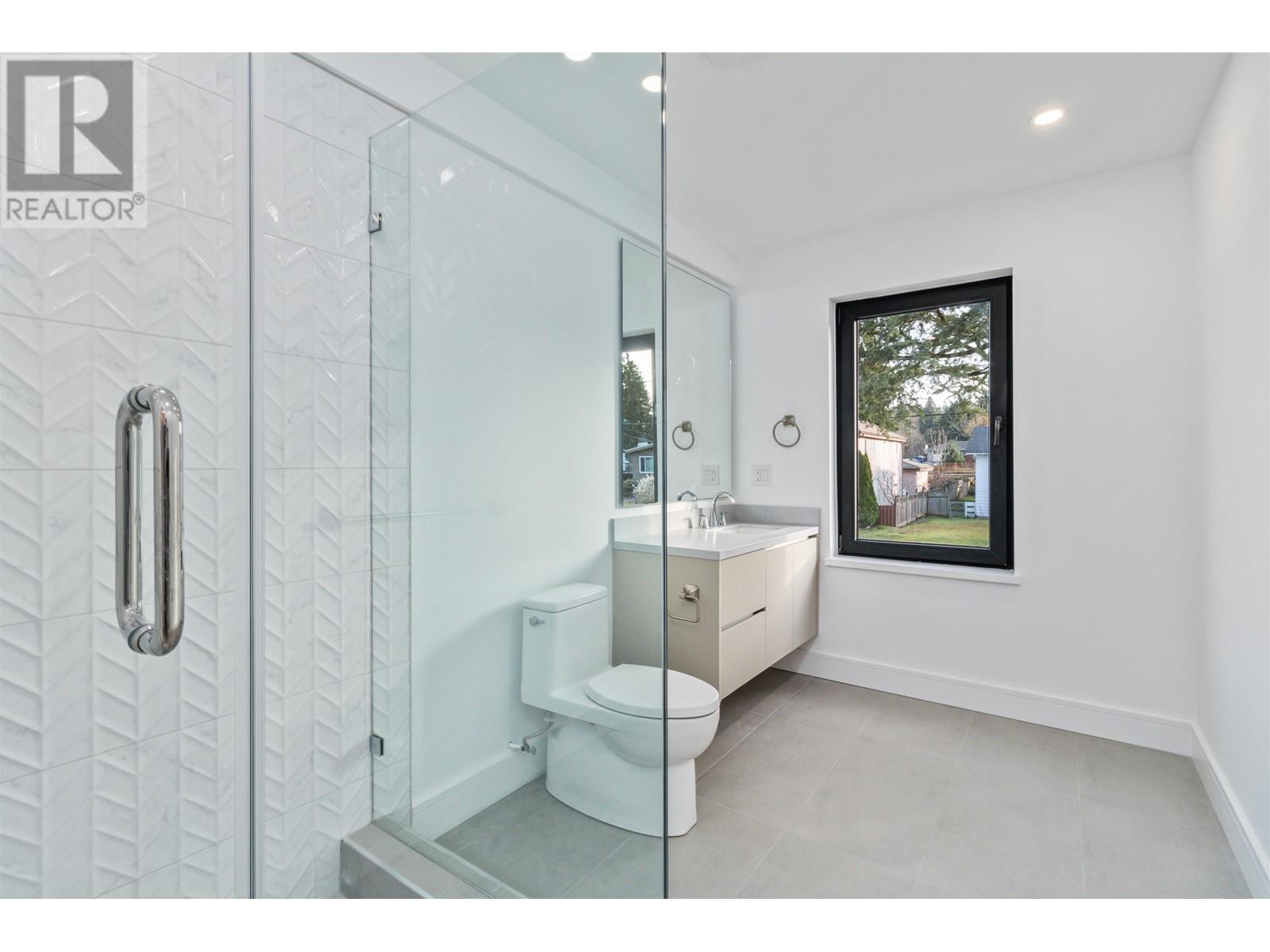 813 Regan Avenue, Coquitlam, British Columbia  V3J 3A7 - Photo 37 - R2849459
