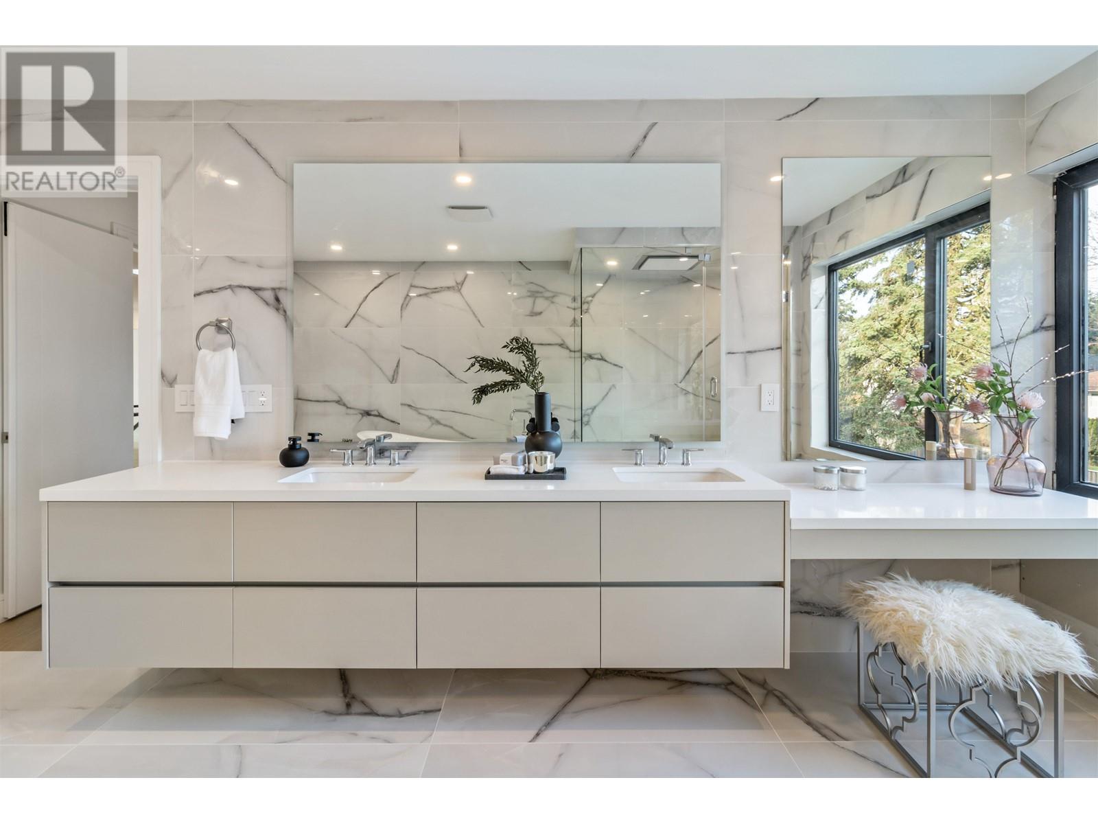813 Regan Avenue, Coquitlam, British Columbia  V3J 3A7 - Photo 29 - R2849459