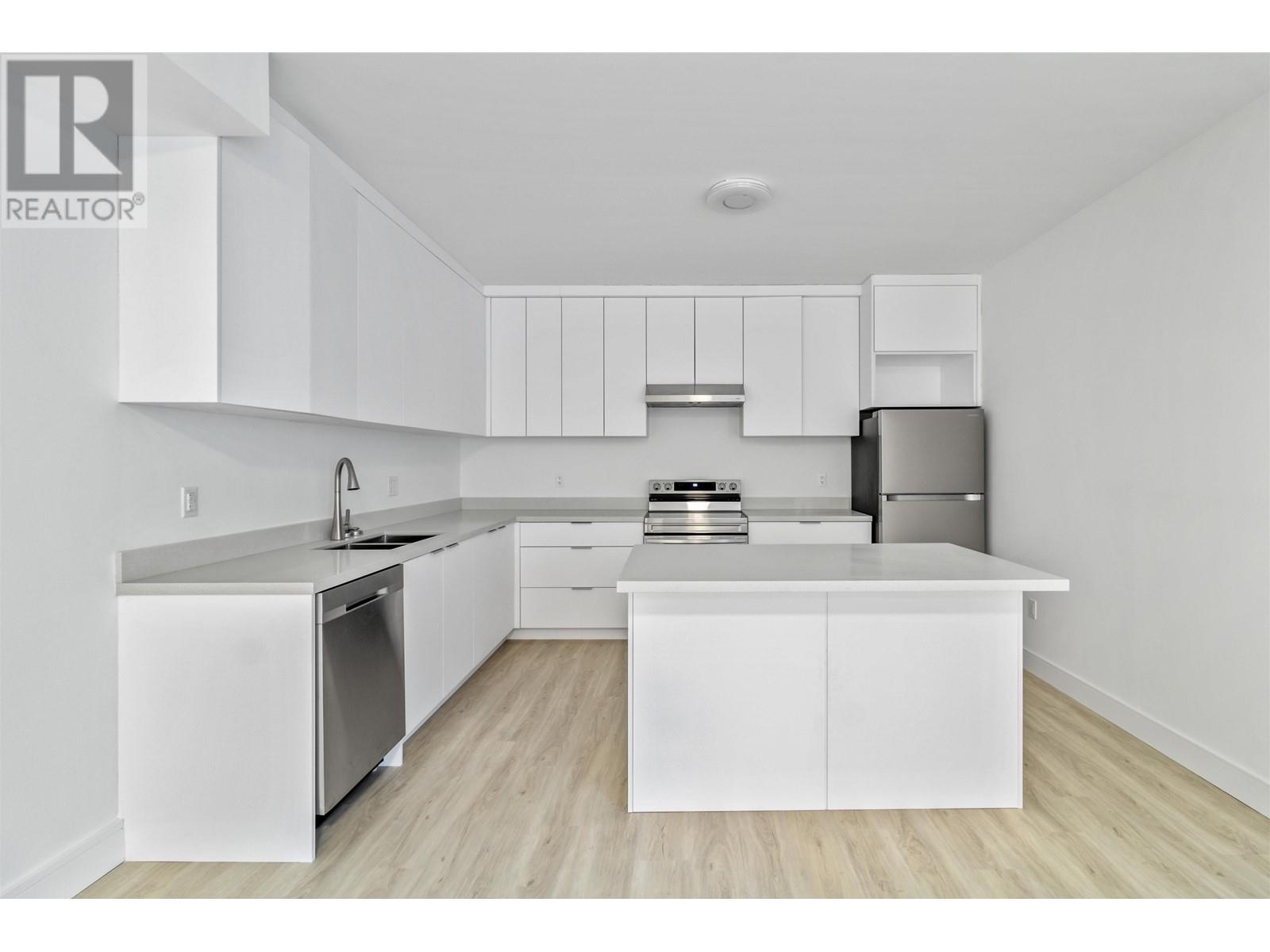 813 Regan Avenue, Coquitlam, British Columbia  V3J 3A7 - Photo 36 - R2849459