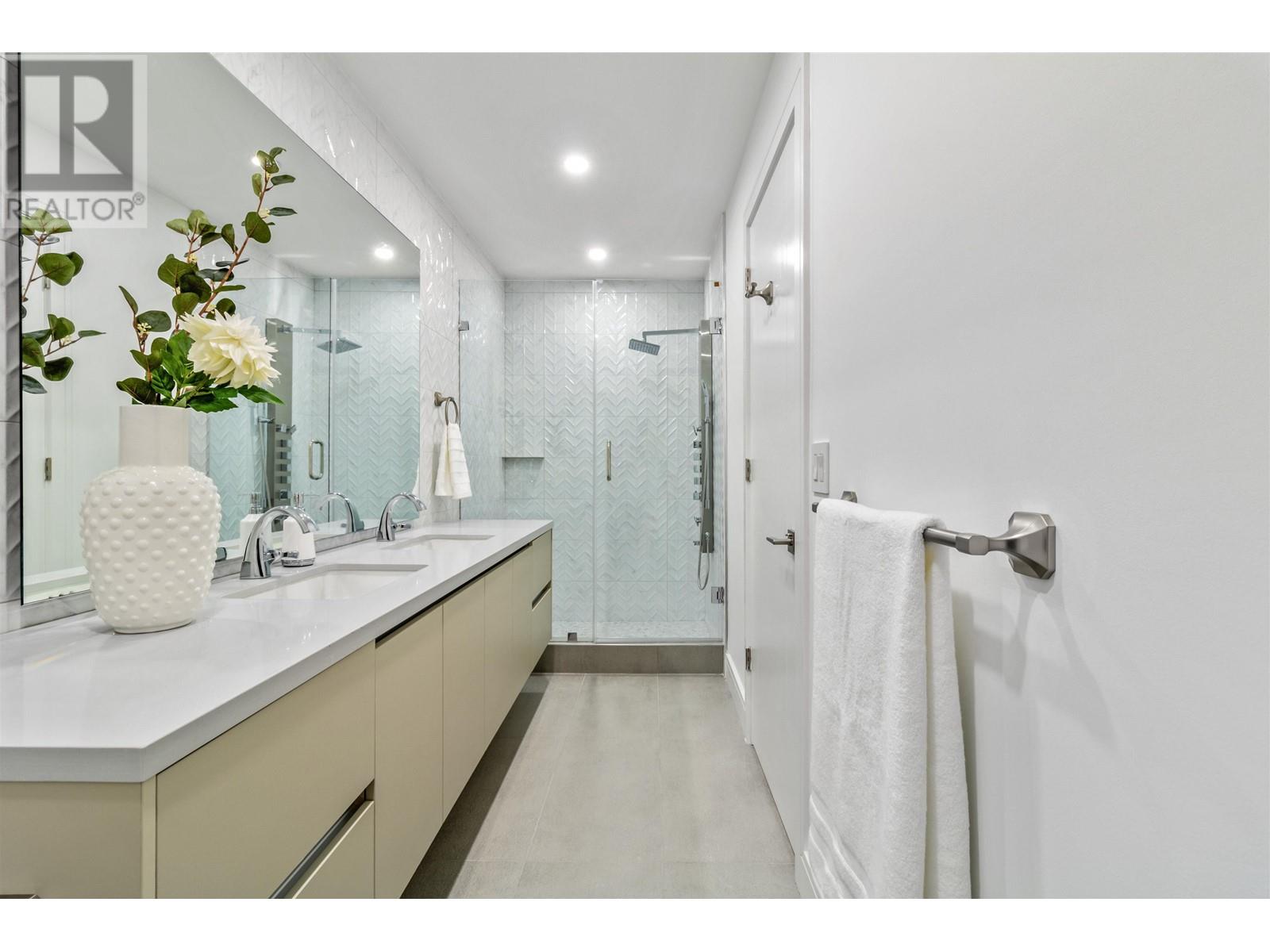 813 Regan Avenue, Coquitlam, British Columbia  V3J 3A7 - Photo 30 - R2849459