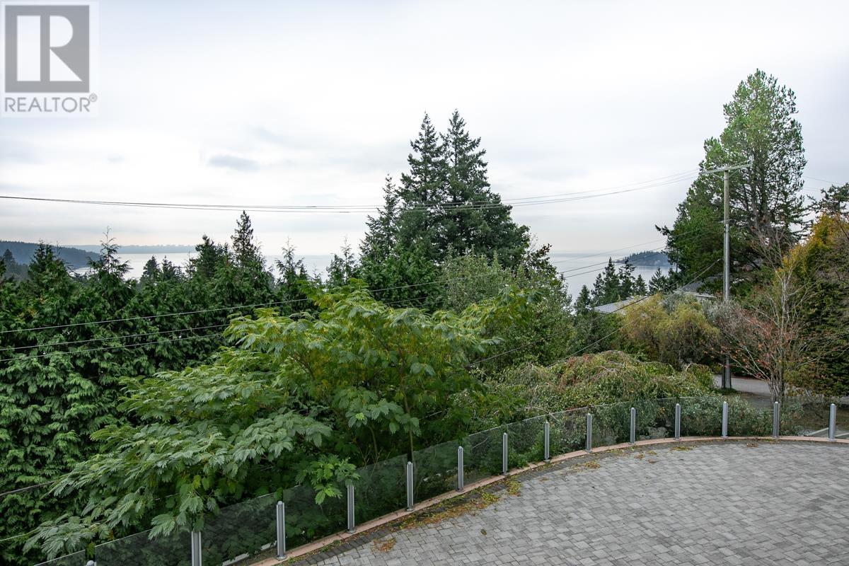6220 Summit Avenue, West Vancouver, British Columbia  V7W 1Y2 - Photo 26 - R2849568
