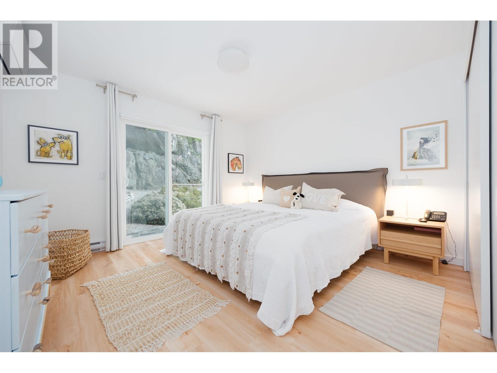 8594 Redrooffs Road, Halfmoon Bay, British Columbia  V7Z 1A9 - Photo 10 - R2849604