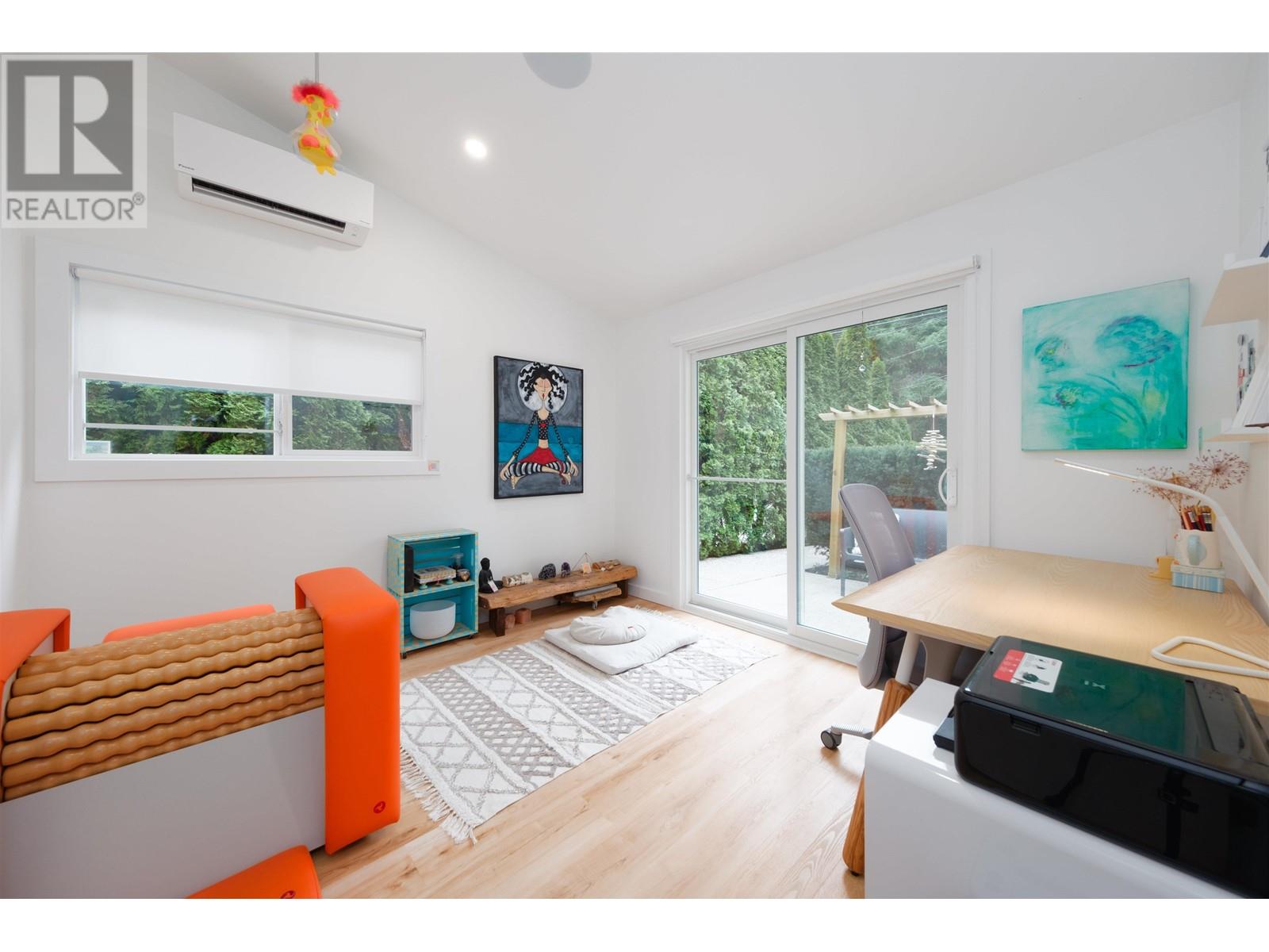 8594 Redrooffs Road, Halfmoon Bay, British Columbia  V7Z 1A9 - Photo 14 - R2849604