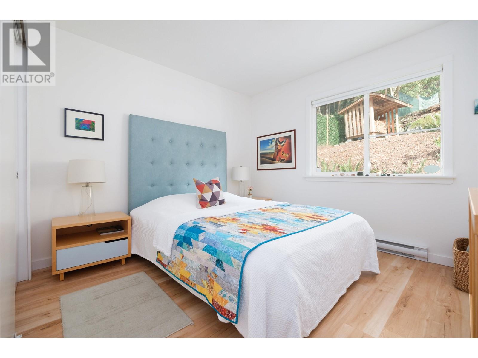 8594 Redrooffs Road, Halfmoon Bay, British Columbia  V7Z 1A9 - Photo 18 - R2849604