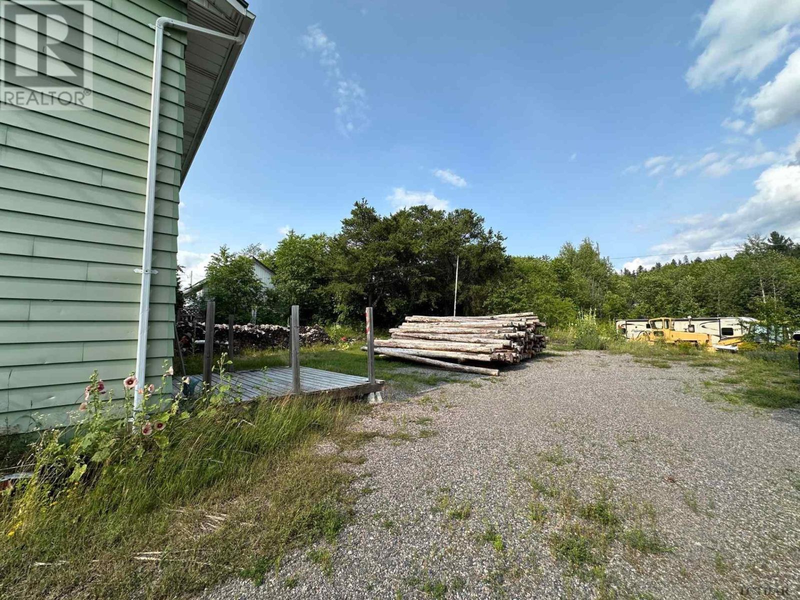 233 Georgina St, Matachewan, Ontario  P0K 1M0 - Photo 4 - TM240276