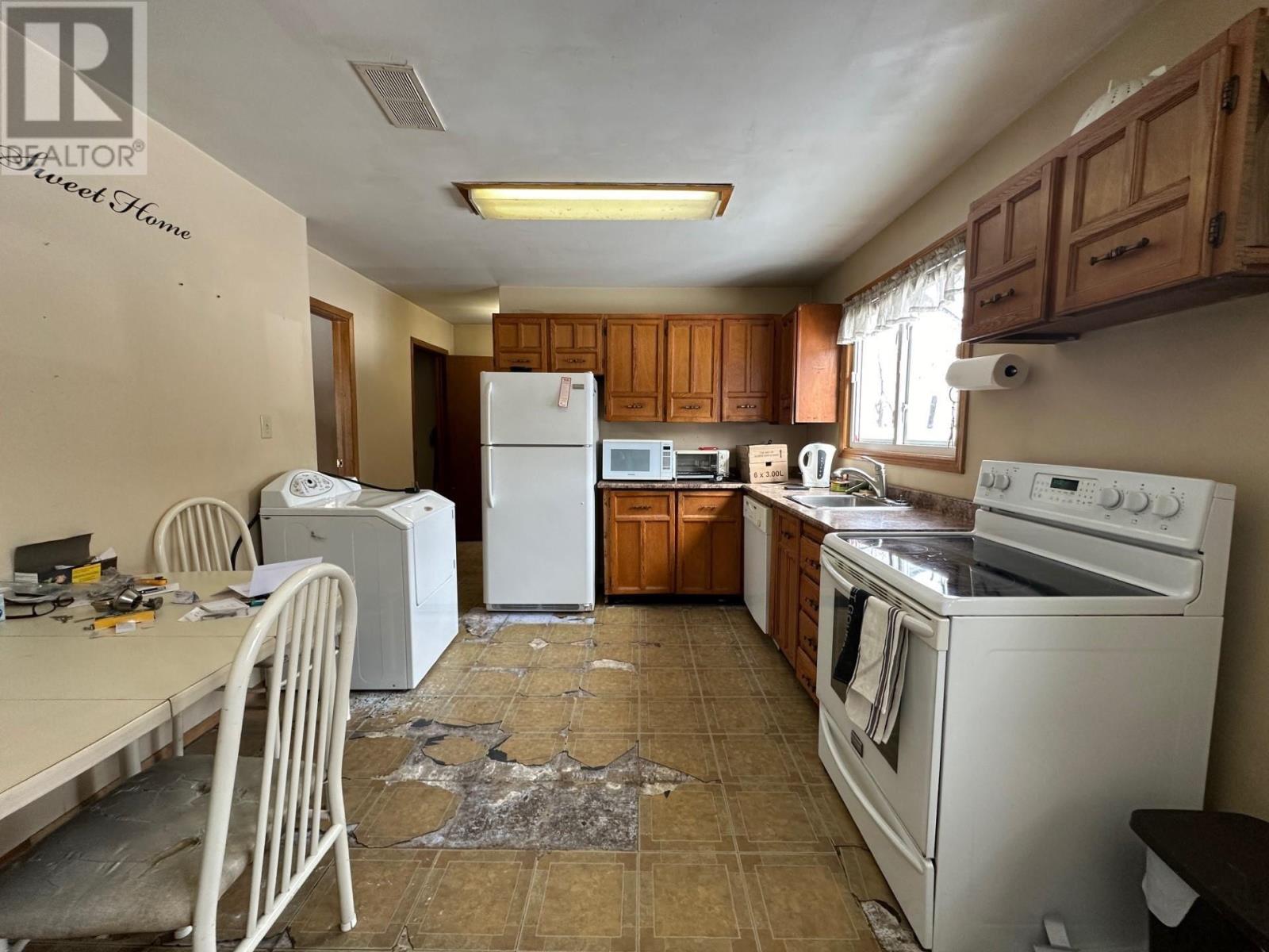 233 Georgina St, Matachewan, Ontario  P0K 1M0 - Photo 8 - TM240276