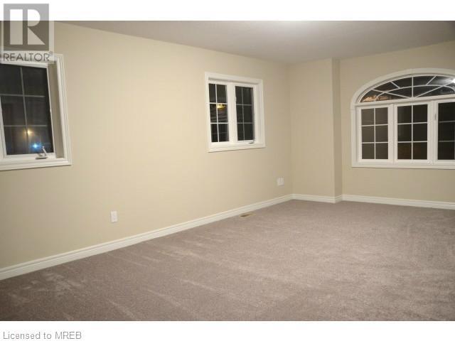 2101 English Crescent, Burlington, Ontario  L7L 7B3 - Photo 7 - 40540920