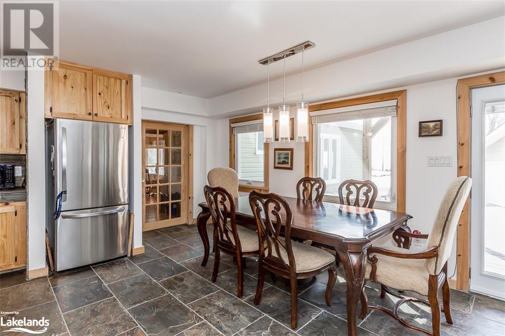 774 Lafontaine Road W, Lafontaine Beach, Ontario  L9M 1R3 - Photo 7 - 40540816