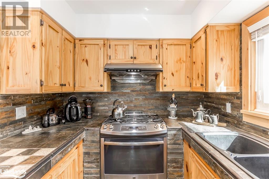 774 Lafontaine Road W, Lafontaine Beach, Ontario  L9M 1R3 - Photo 9 - 40540816