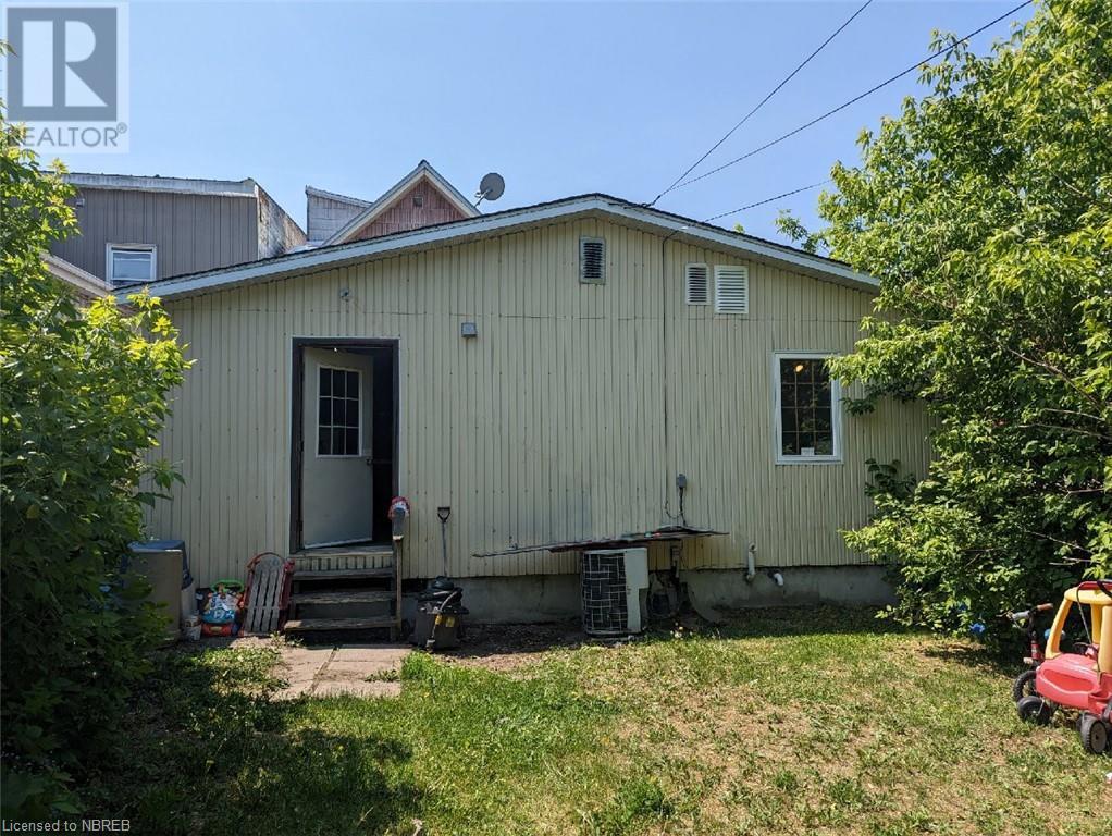 313 Main Street, Mattawa, Ontario  P0H 1V0 - Photo 2 - 40541085