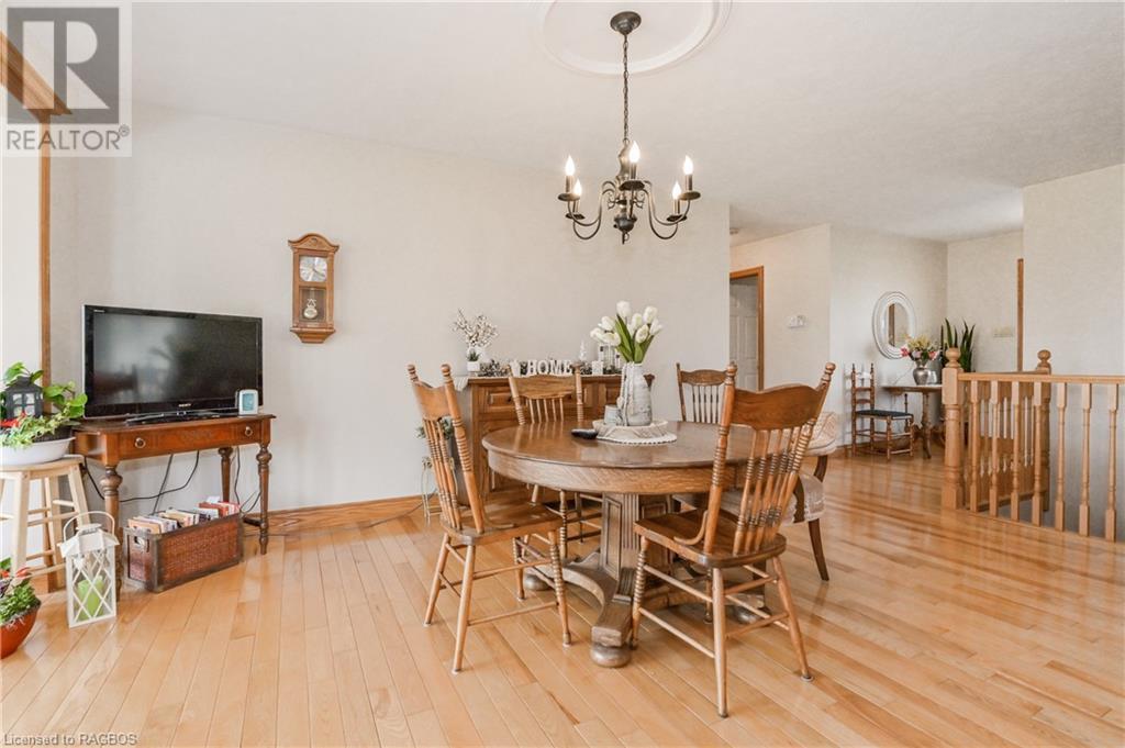 350 E Wellington Street, Mount Forest, Ontario  N0G 2L2 - Photo 14 - 40541039