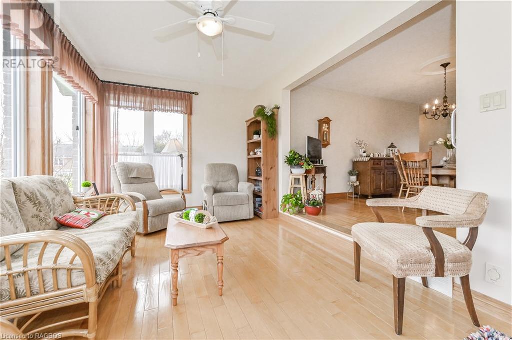 350 E Wellington Street, Mount Forest, Ontario  N0G 2L2 - Photo 18 - 40541039