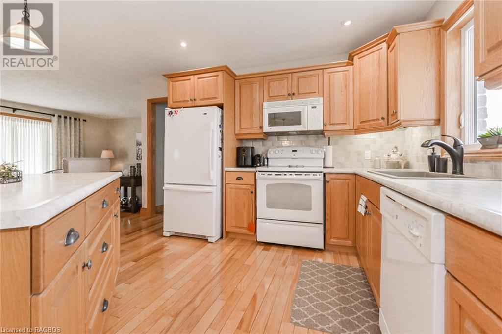 350 E Wellington Street, Mount Forest, Ontario  N0G 2L2 - Photo 12 - 40541039