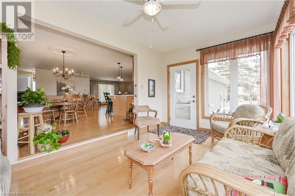 350 E Wellington Street, Mount Forest, Ontario  N0G 2L2 - Photo 19 - 40541039