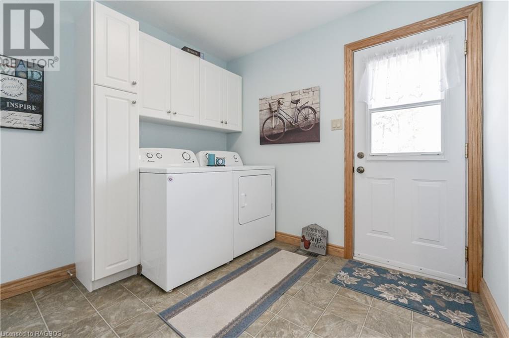 350 E Wellington Street, Mount Forest, Ontario  N0G 2L2 - Photo 24 - 40541039