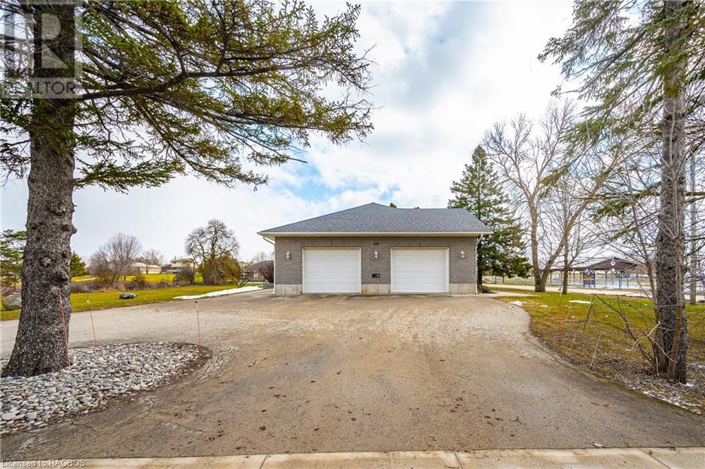 350 E Wellington Street, Mount Forest, Ontario  N0G 2L2 - Photo 41 - 40541039