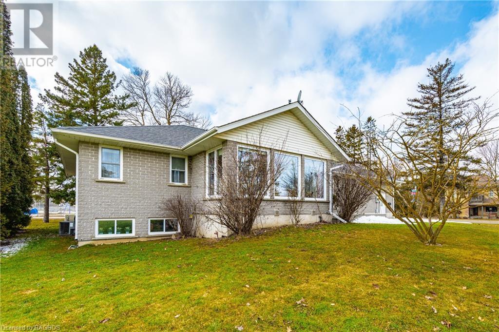 350 E Wellington Street, Mount Forest, Ontario  N0G 2L2 - Photo 45 - 40541039