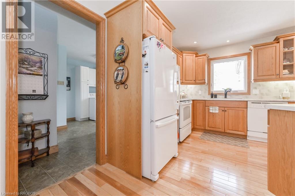 350 E Wellington Street, Mount Forest, Ontario  N0G 2L2 - Photo 23 - 40541039