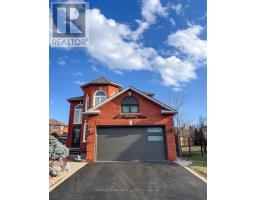 27 Ringwood Dr, Whitby, Ca