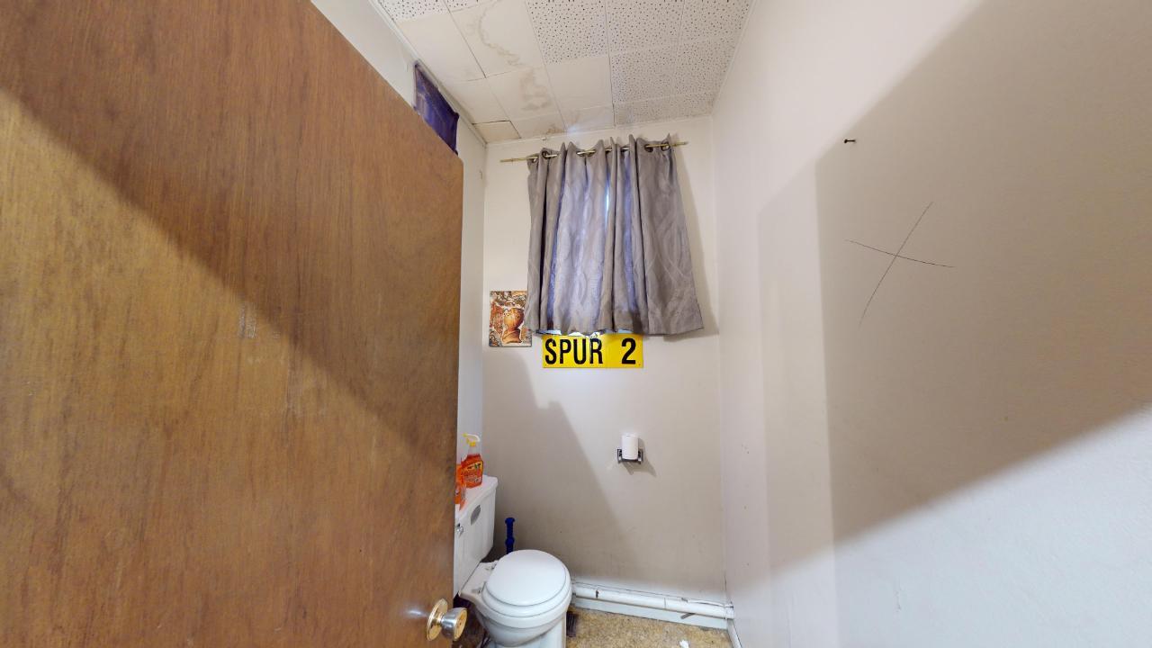 28 8th Avenue S, Cranbrook South, British Columbia  V1C 2K3 - Photo 7 - 2474945