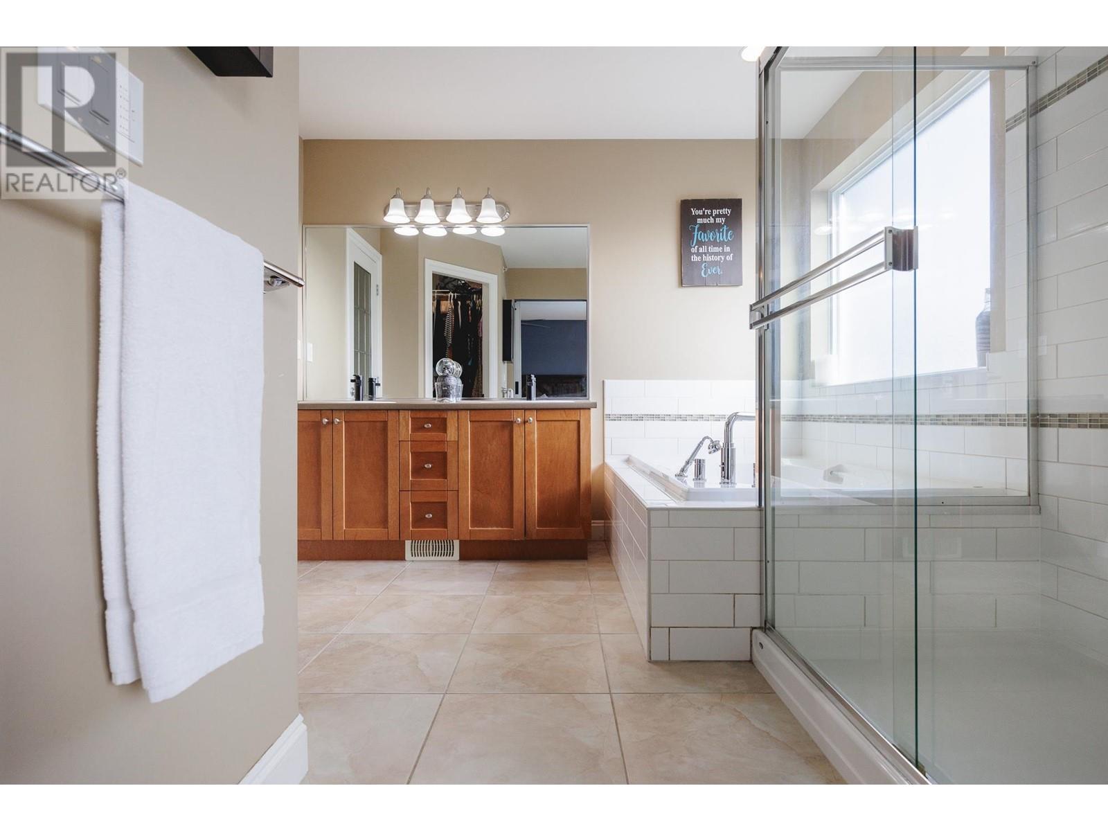 23756 111a Avenue, Maple Ridge, British Columbia  V2W 0E5 - Photo 21 - R2849709