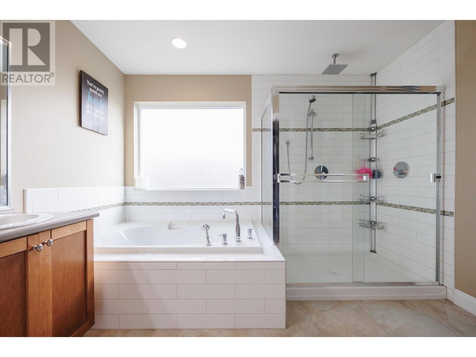 23756 111a Avenue, Maple Ridge, British Columbia  V2W 0E5 - Photo 22 - R2849709