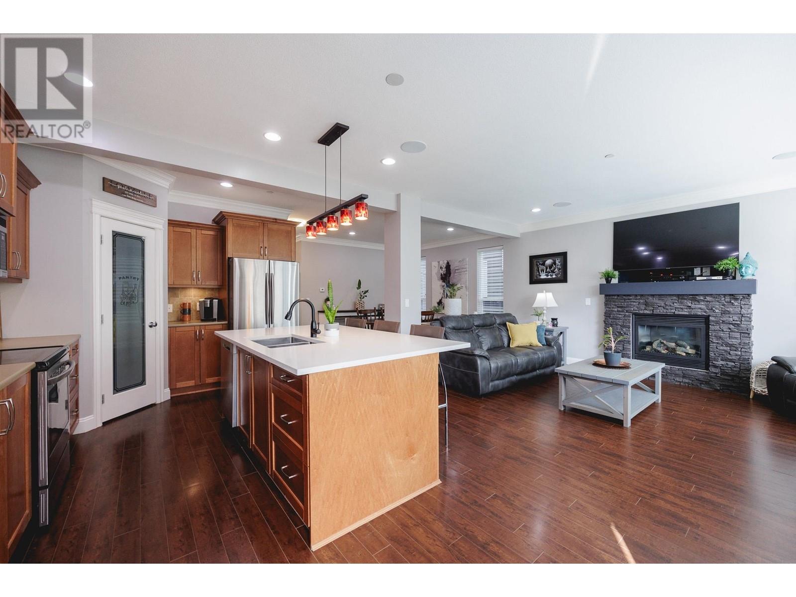 23756 111a Avenue, Maple Ridge, British Columbia  V2W 0E5 - Photo 6 - R2849709
