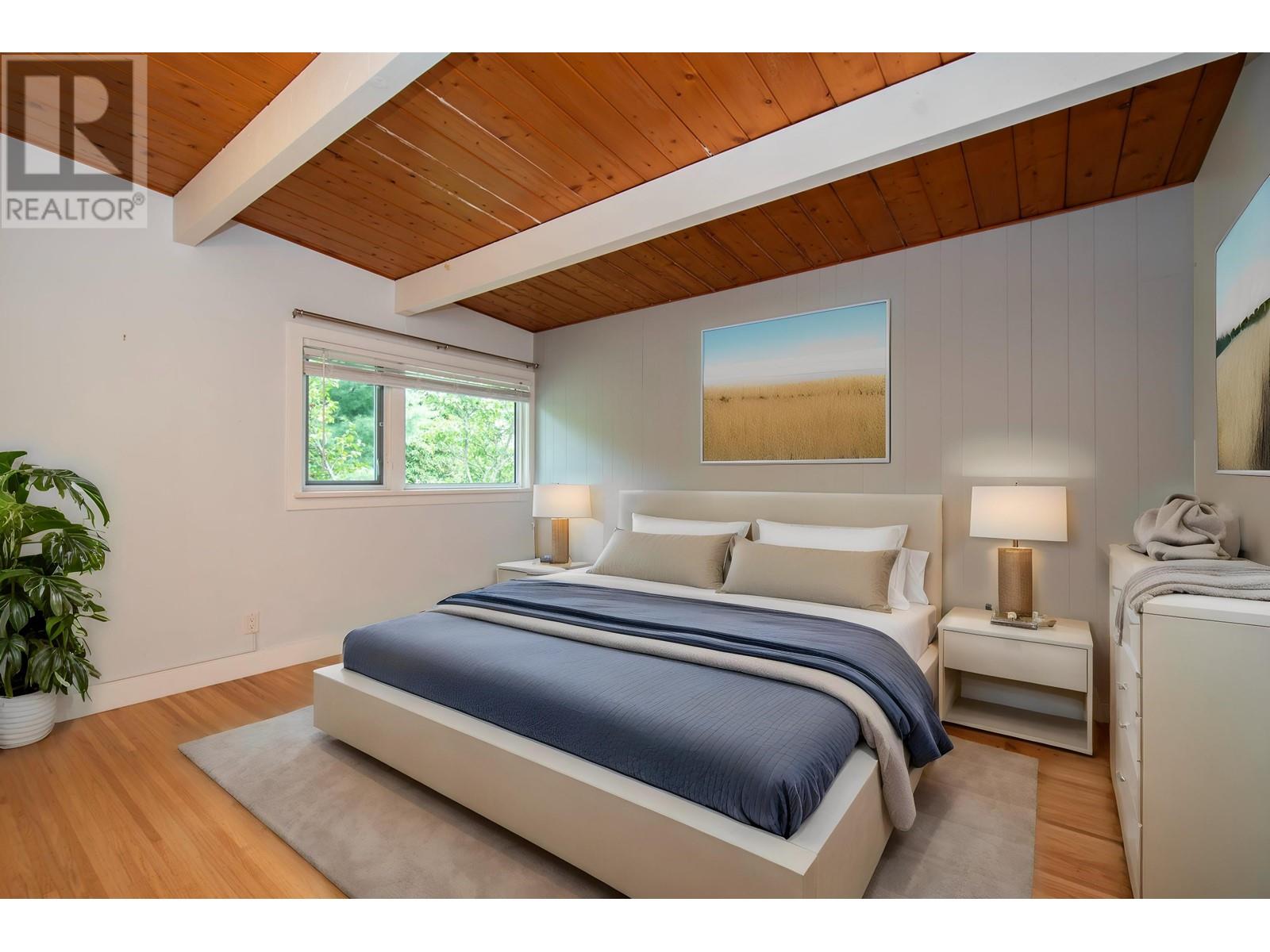 472 Crestwood Avenue, North Vancouver, British Columbia  V7N 3C3 - Photo 11 - R2849749