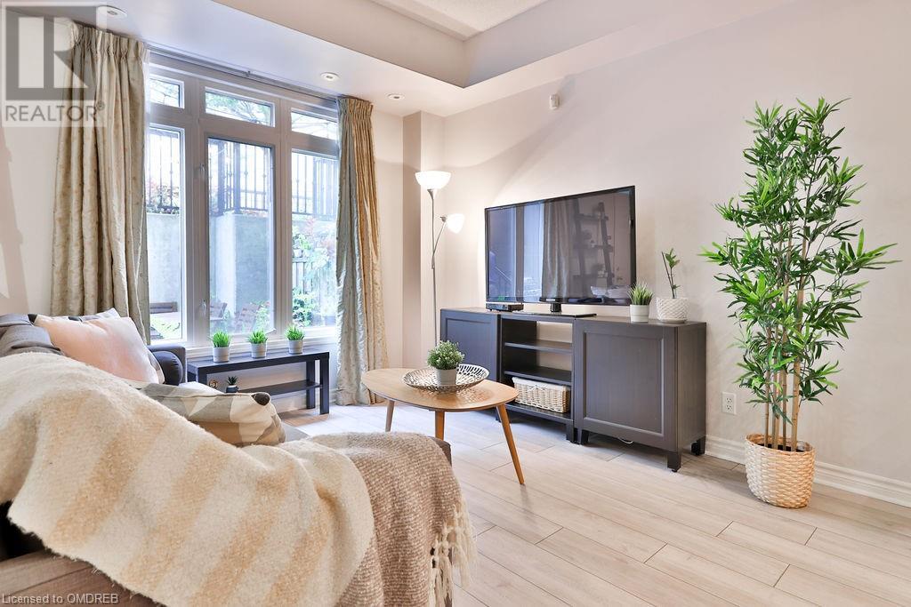 98 Carr Street Unit# 7, Toronto, Ontario  M5T 1B7 - Photo 10 - 40539497