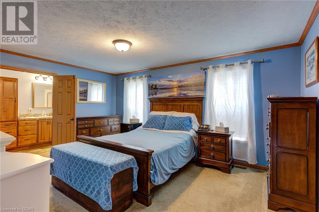 118 Parkview Circle, Moorefield, Ontario N0G 2K0 (26513886) Royal