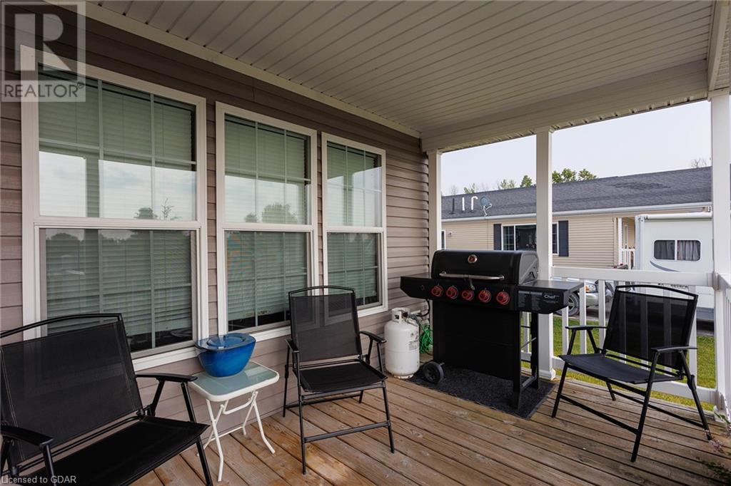 118 Parkview Circle, Moorefield, Ontario N0G 2K0 (26513886) Royal