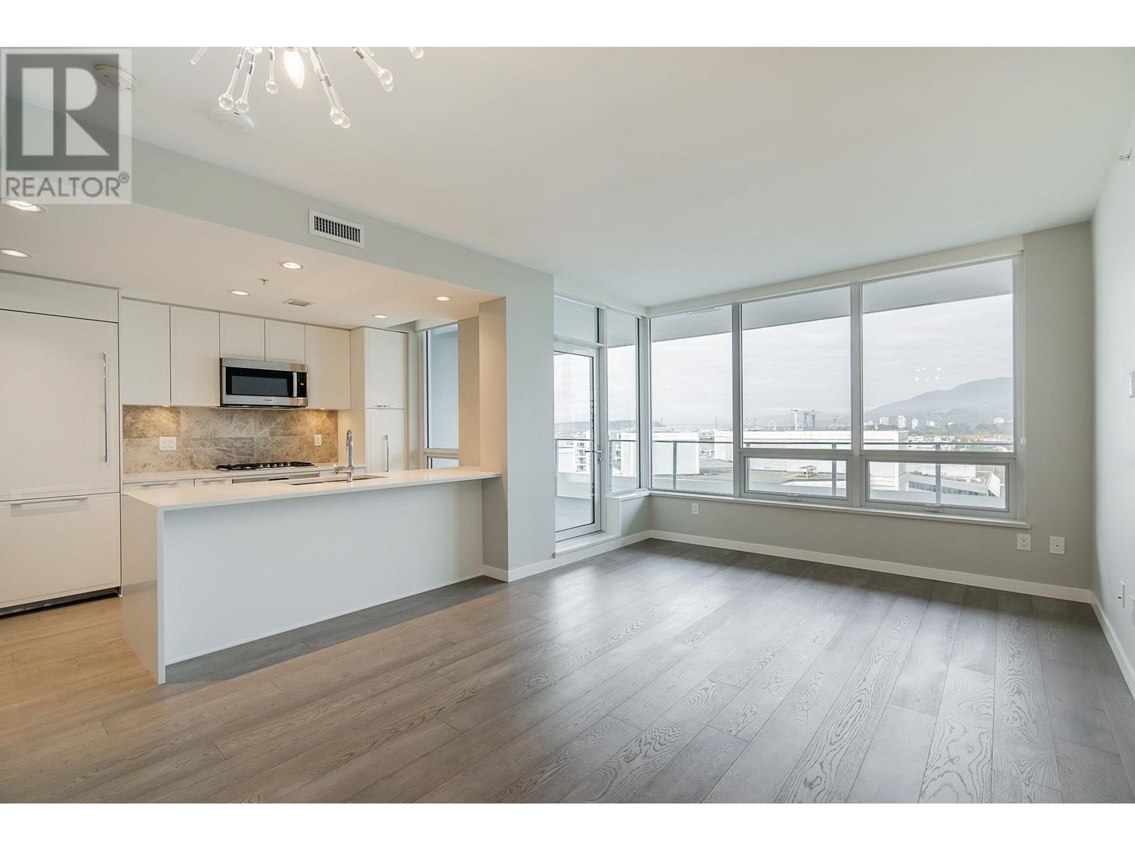 1205 118 Carrie Cates Court, North Vancouver, British Columbia  V7L 0B2 - Photo 1 - R2849757
