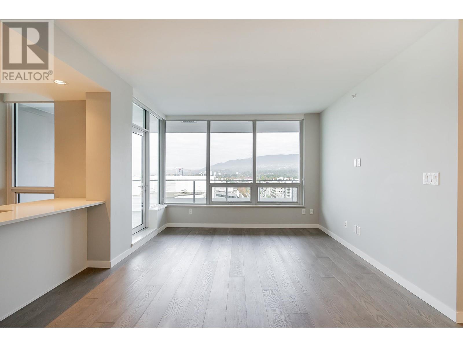1205 118 Carrie Cates Court, North Vancouver, British Columbia  V7L 0B2 - Photo 4 - R2849757