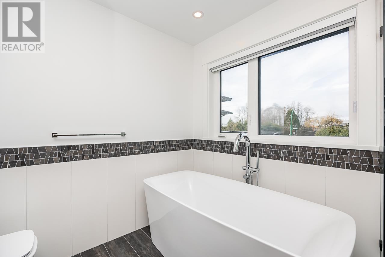 5225 Woodsworth Street, Burnaby, British Columbia  V5G 1S5 - Photo 18 - R2849776