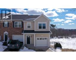 652 Cowie Hill Road, Halifax, Ca