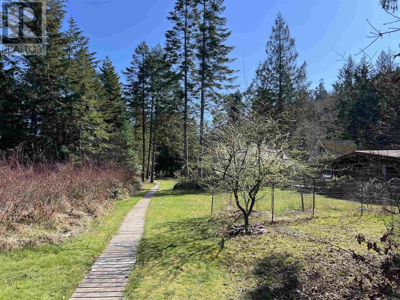 570 Vaucroft Road, Halfmoon Bay, British Columbia  V0N 3A0 - Photo 31 - R2849899