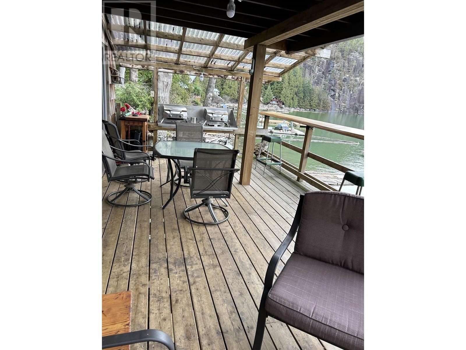 4 Debeck Creek, Pitt Meadows, British Columbia  V0N 0V0 - Photo 22 - R2849763