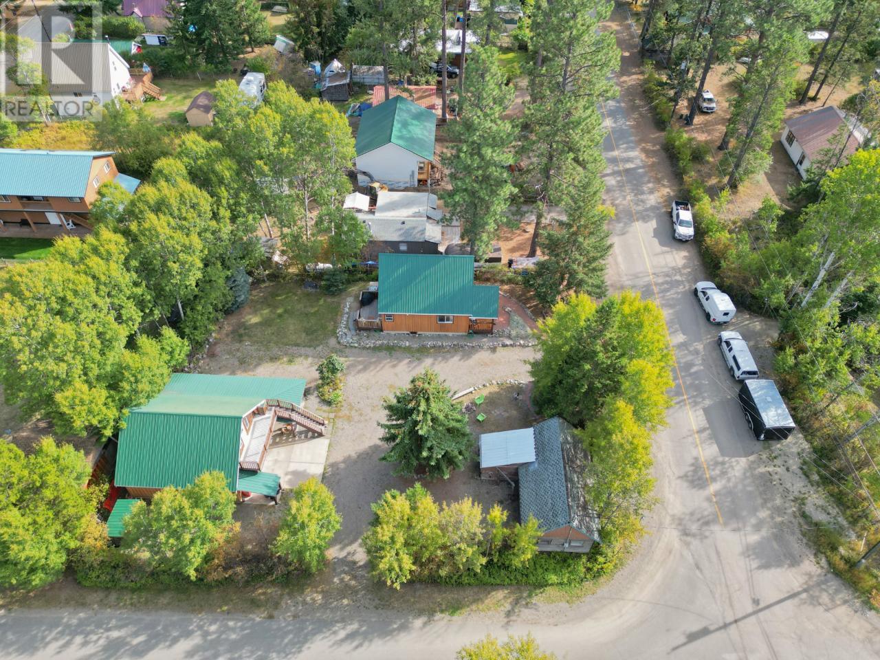 2657/2659 Otter Avenue, Coalmont-Tulameen, British Columbia  V0X 1W0 - Photo 69 - 201157