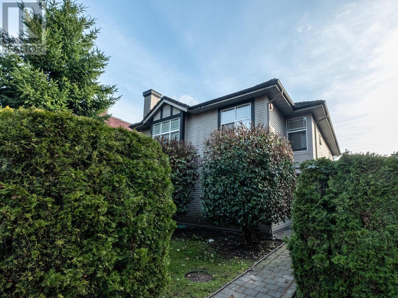 2484-2490 W 4th Avenue, Vancouver, British Columbia  V6K 1P3 - Photo 2 - R2849941