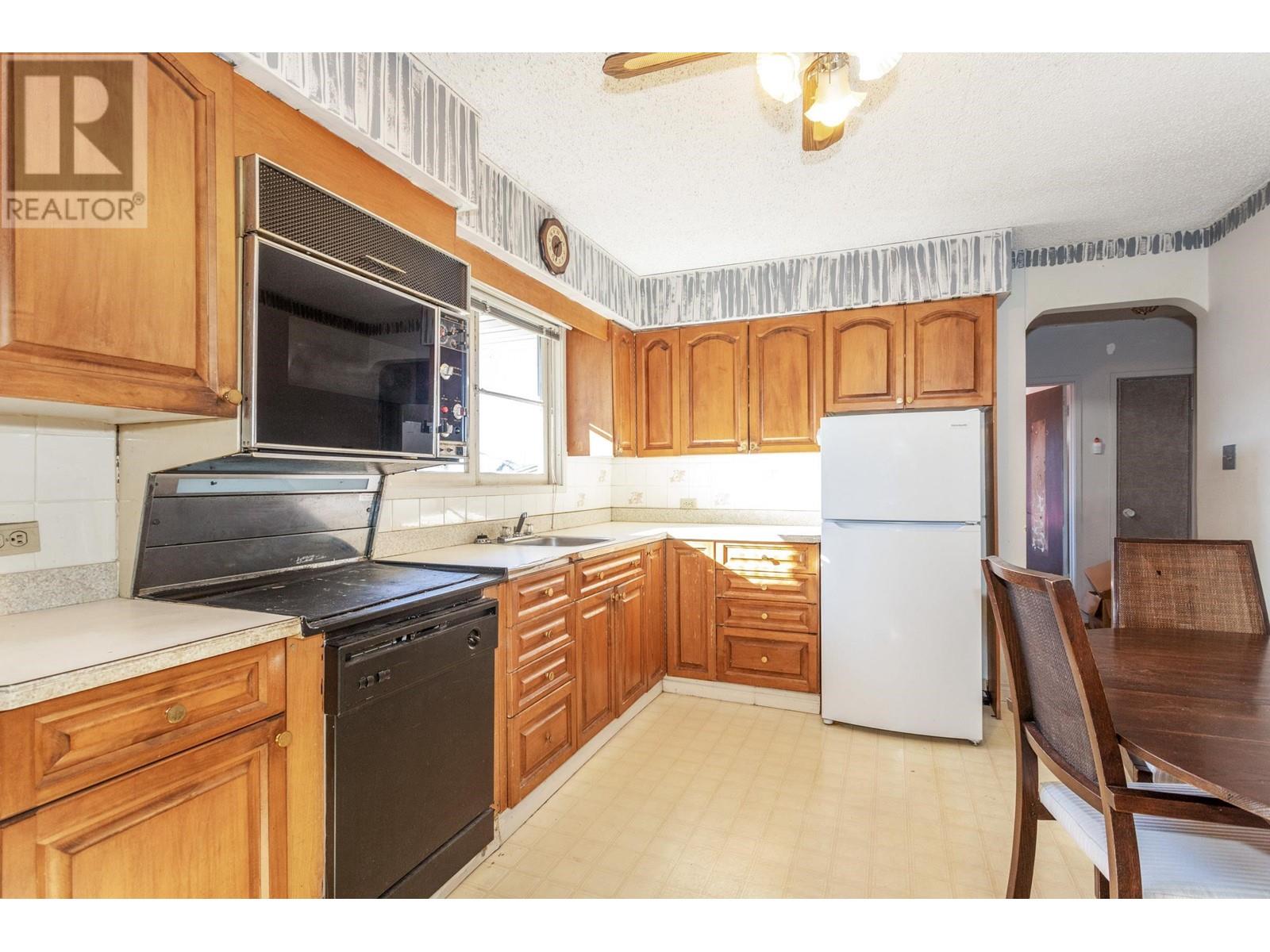 3660 Vimy Crescent, Vancouver, British Columbia  V5M 4B7 - Photo 7 - R2849952