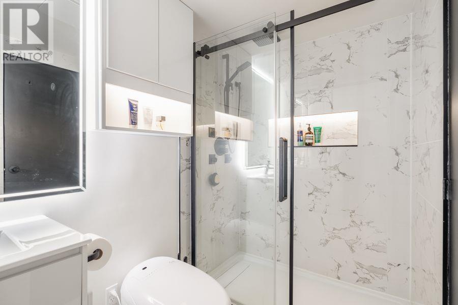 710 1050 Burrard Street, Vancouver, British Columbia  V6Z 2S3 - Photo 13 - R2850037