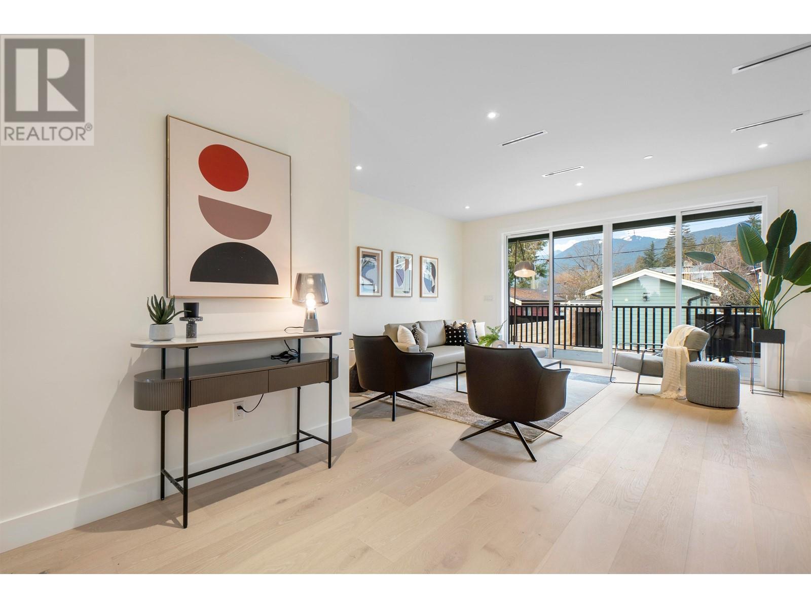 418 E 16th Street, North Vancouver, British Columbia  V7L 2T5 - Photo 14 - R2850013