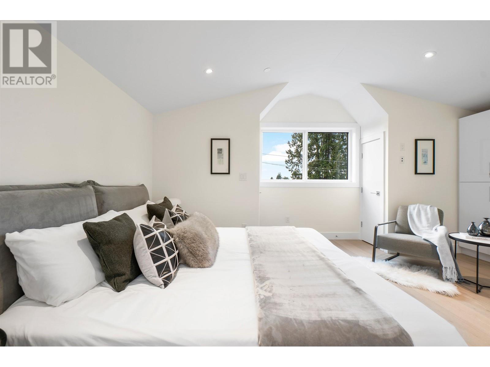 418 E 16th Street, North Vancouver, British Columbia  V7L 2T5 - Photo 22 - R2850013